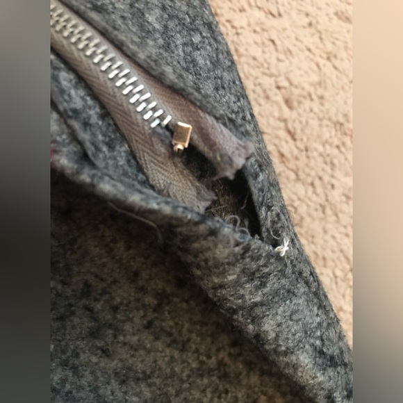 Vintage 1950s Poodle Skirt Gray & Red Felt Wool Rhinestones Chain 24 Waist AS IS - Picture 9 of 9